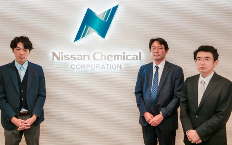 日産化学株式会社